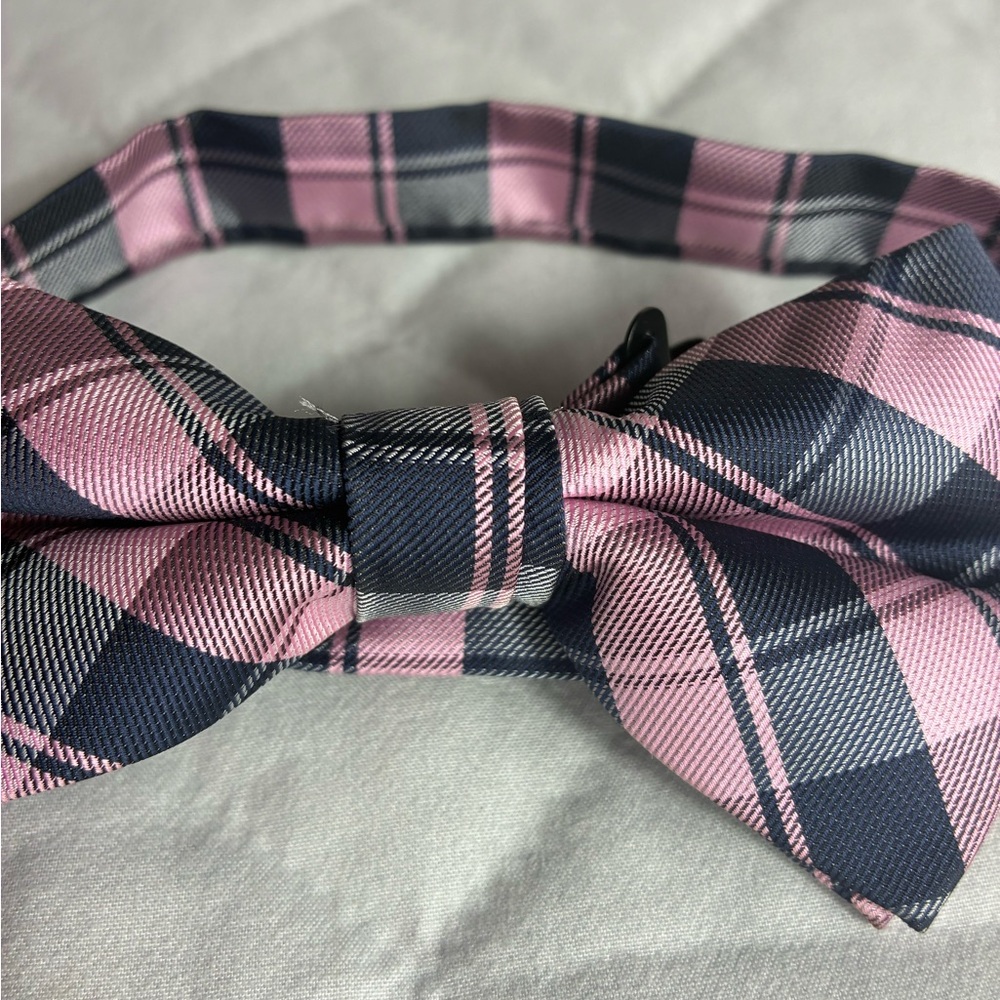 Pink and Black Checkered Bow Tie